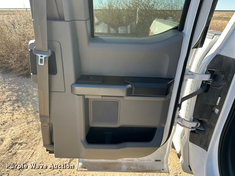 image for item EP0916 2016 Ford F150 SuperCab pickup truck