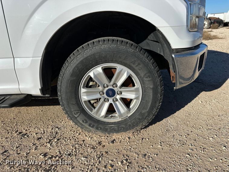 image for item EP0916 2016 Ford F150 SuperCab pickup truck