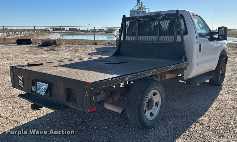 image for item EP0917 2014 Ford F250 flatbed pickup truck