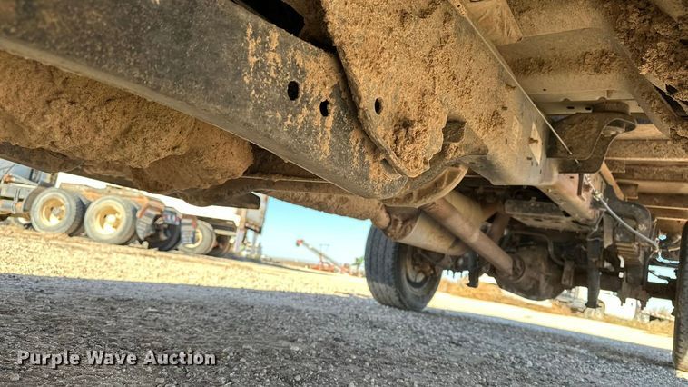 image for item EP0917 2014 Ford F250 flatbed pickup truck