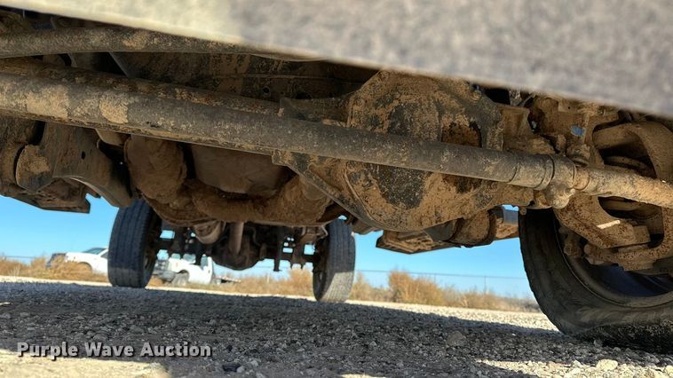 image for item EP0917 2014 Ford F250 flatbed pickup truck