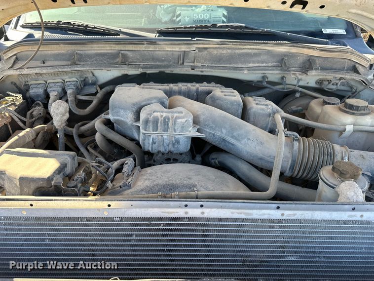 image for item EP0917 2014 Ford F250 flatbed pickup truck