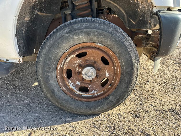 image for item EP0917 2014 Ford F250 flatbed pickup truck