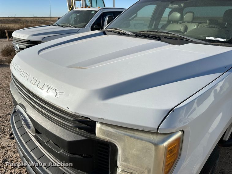 image for item EP0918 2017 Ford F250 SuperCab pickup truck