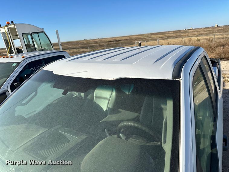 image for item EP0918 2017 Ford F250 SuperCab pickup truck