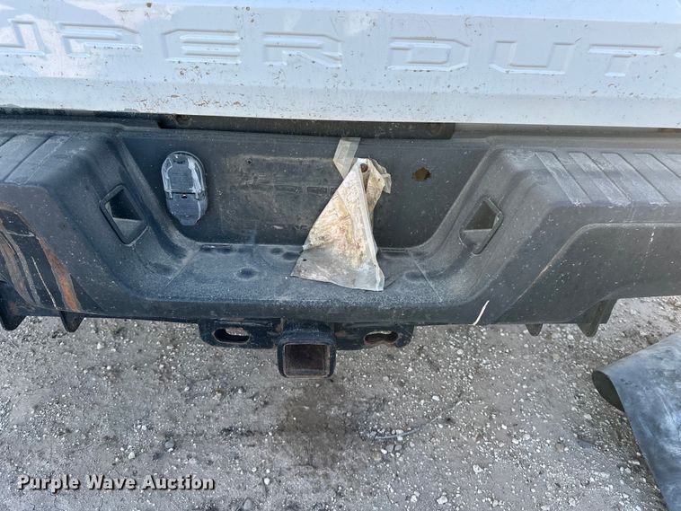 image for item EP0918 2017 Ford F250 SuperCab pickup truck