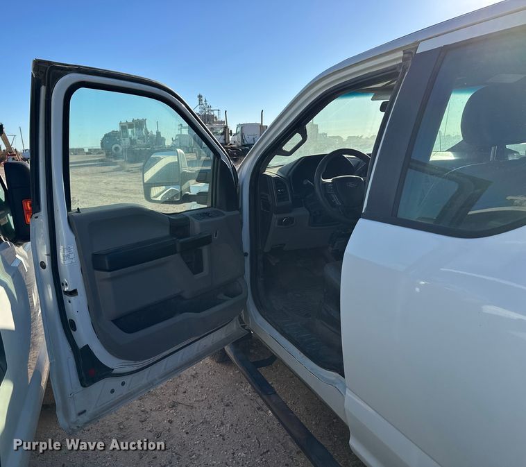 image for item EP0918 2017 Ford F250 SuperCab pickup truck