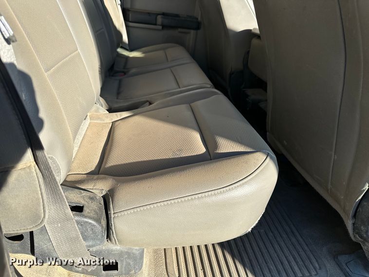 image for item EP0918 2017 Ford F250 SuperCab pickup truck