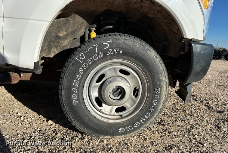 image for item EP0918 2017 Ford F250 SuperCab pickup truck