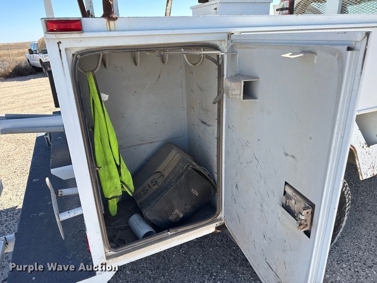 image for item EP0920 2008 Ford F550 bucket truck