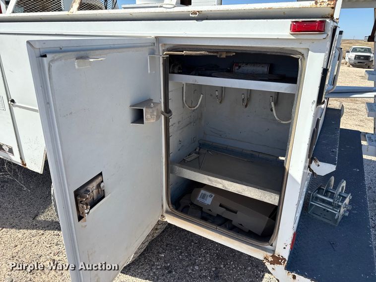 image for item EP0920 2008 Ford F550 bucket truck