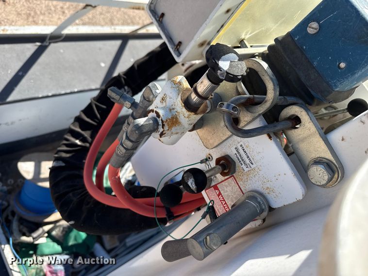 image for item EP0920 2008 Ford F550 bucket truck