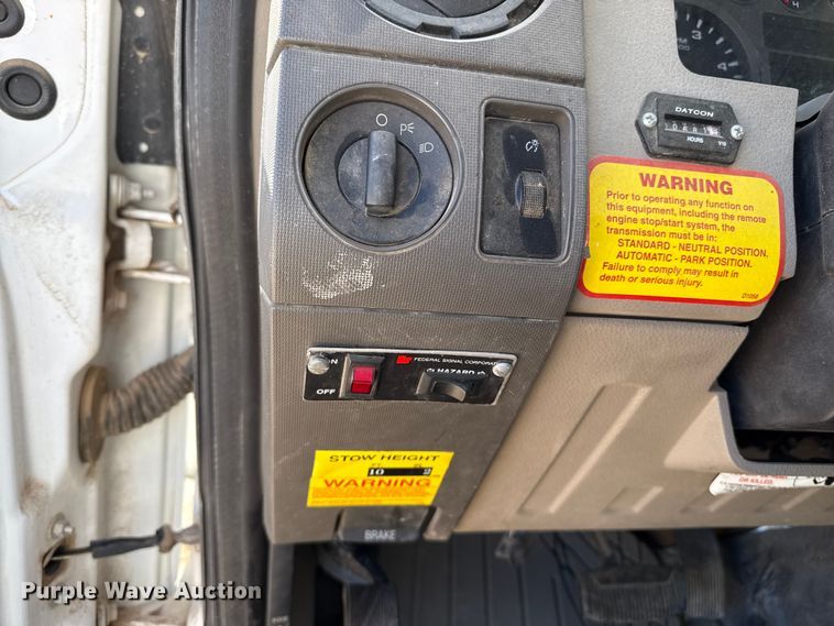 image for item EP0920 2008 Ford F550 bucket truck