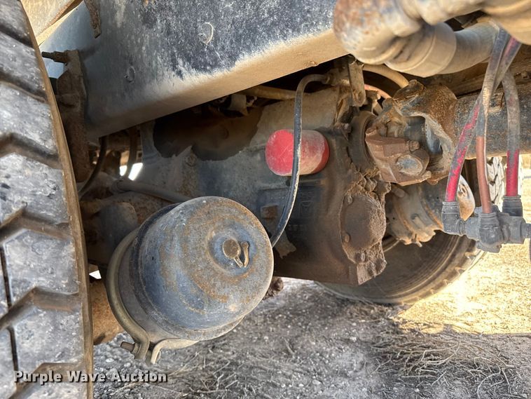 image for item EP0921 2013 Autocar Xpeditor refuse truck