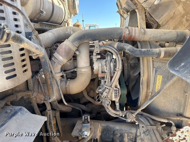 image for item EP0921 2013 Autocar Xpeditor refuse truck