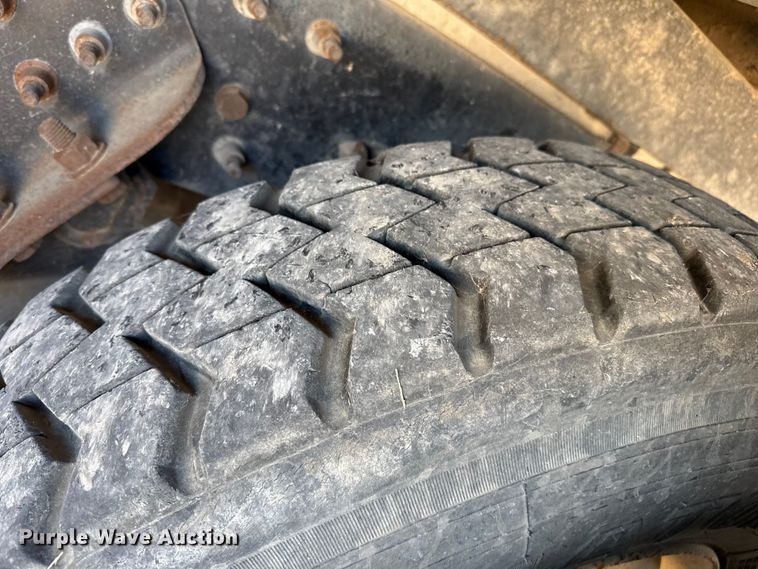 image for item EP0921 2013 Autocar Xpeditor refuse truck