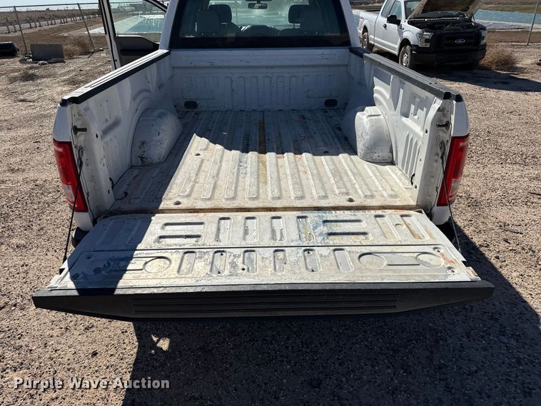 image for item EP0925 2017 Ford F150 SuperCrew pickup truck