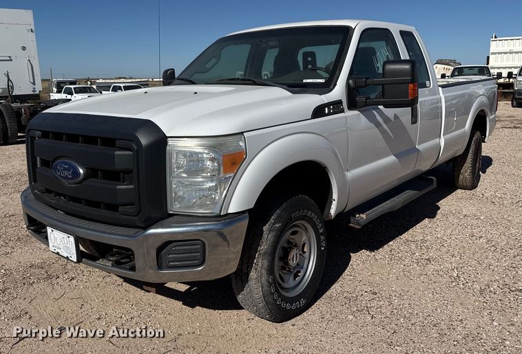 image for item EP0926 2015 Ford F250 SuperCab pickup truck