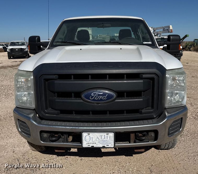 image for item EP0926 2015 Ford F250 SuperCab pickup truck