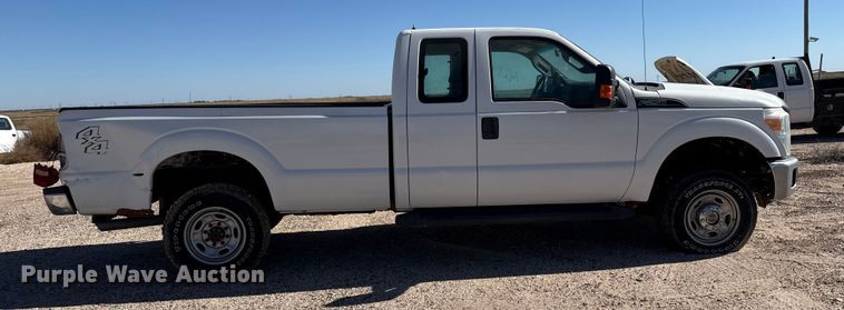 image for item EP0926 2015 Ford F250 SuperCab pickup truck