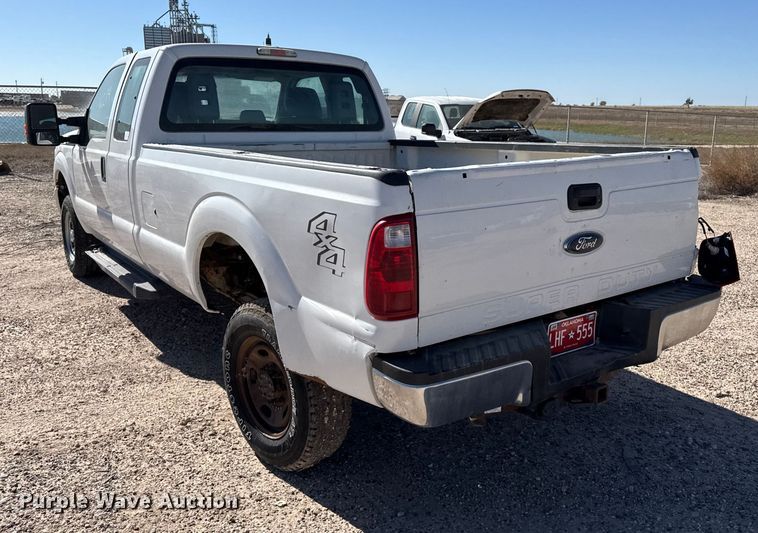 image for item EP0926 2015 Ford F250 SuperCab pickup truck