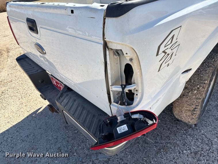 image for item EP0926 2015 Ford F250 SuperCab pickup truck