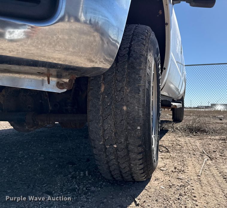 image for item EP0926 2015 Ford F250 SuperCab pickup truck