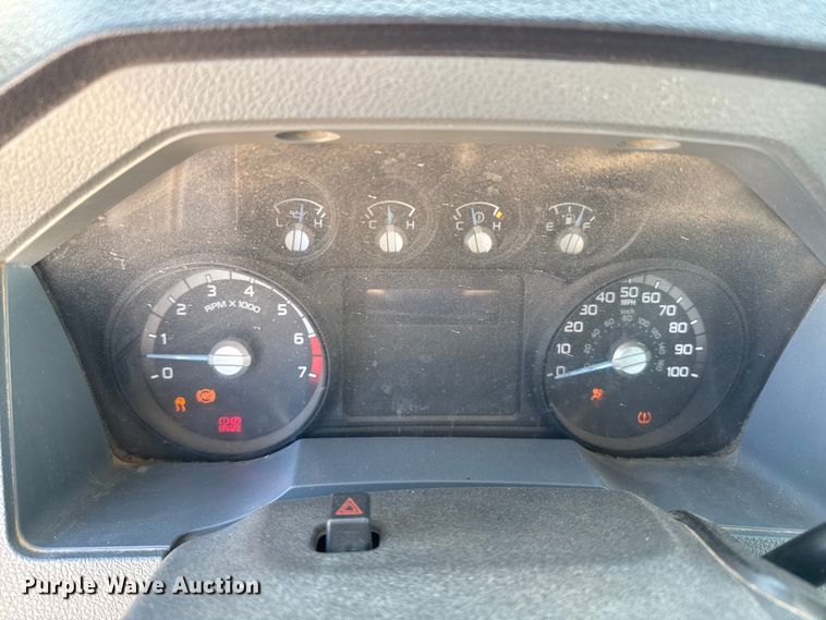 image for item EP0926 2015 Ford F250 SuperCab pickup truck