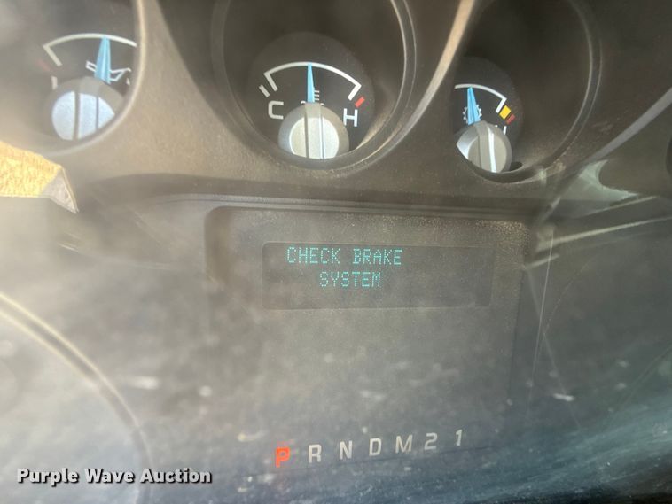 image for item EP0926 2015 Ford F250 SuperCab pickup truck