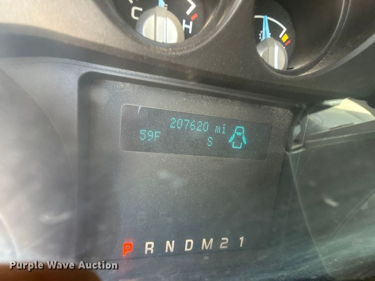 image for item EP0926 2015 Ford F250 SuperCab pickup truck