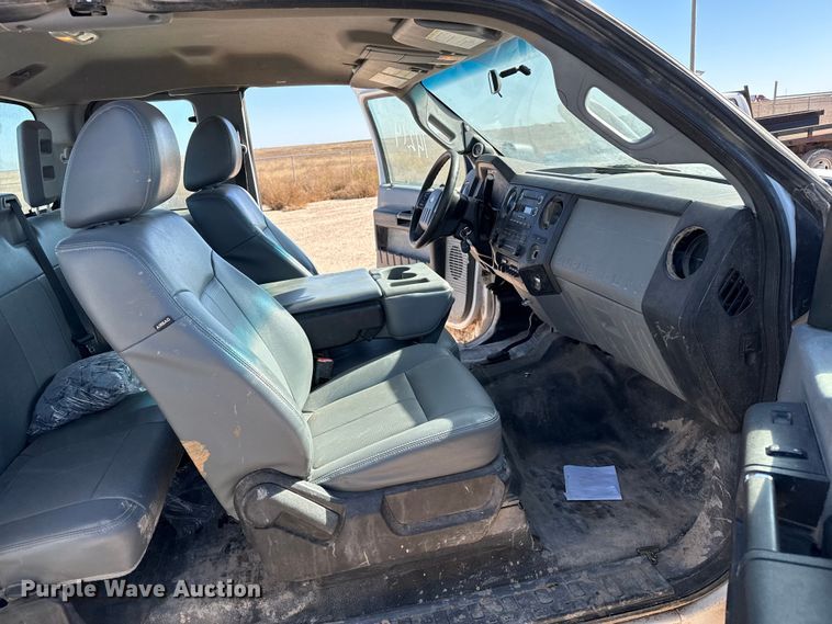 image for item EP0926 2015 Ford F250 SuperCab pickup truck