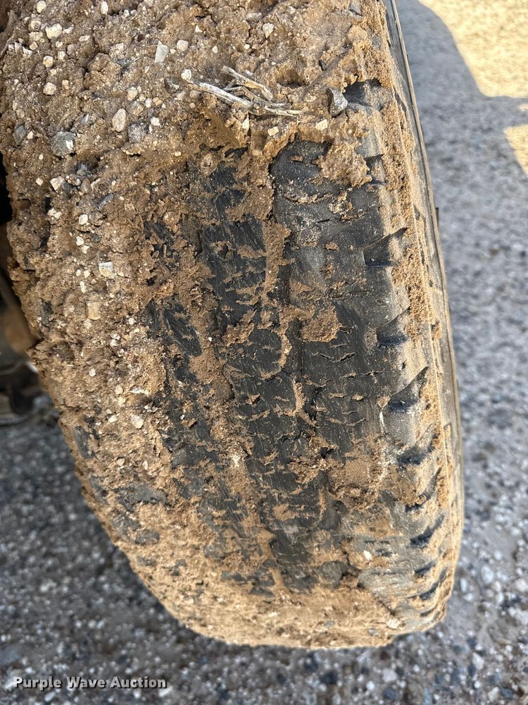 image for item EP0926 2015 Ford F250 SuperCab pickup truck