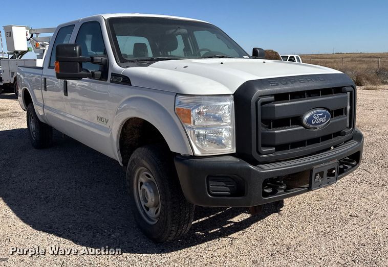 image for item EP0927 2013 Ford F250 Crew Cab pickup truck