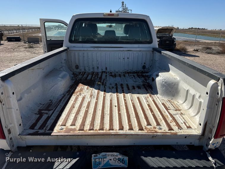 image for item EP0927 2013 Ford F250 Crew Cab pickup truck