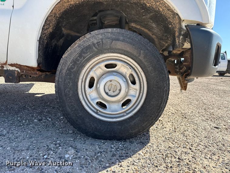 image for item EP0927 2013 Ford F250 Crew Cab pickup truck