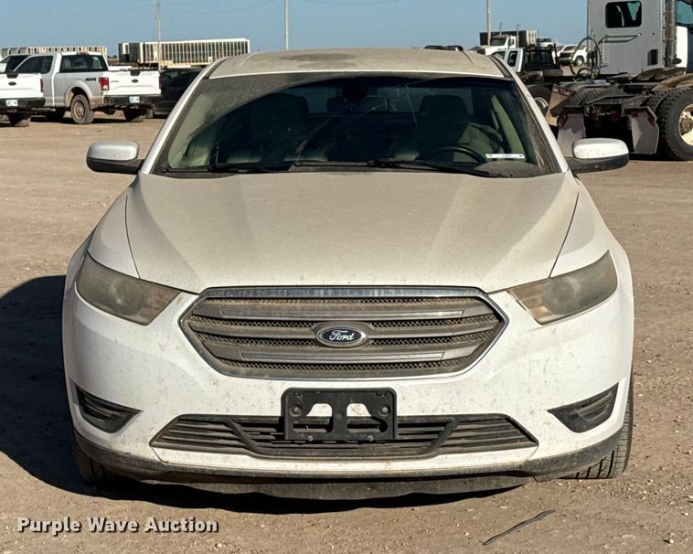 image for item EP0935 2014 Ford Taurus 