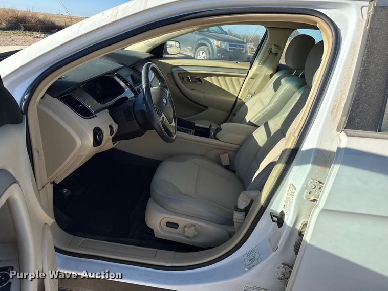 image for item EP0935 2014 Ford Taurus 