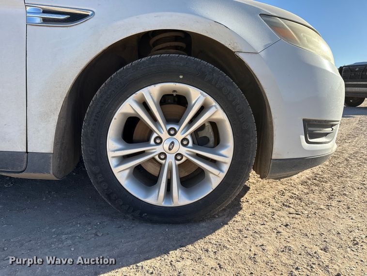 image for item EP0935 2014 Ford Taurus 