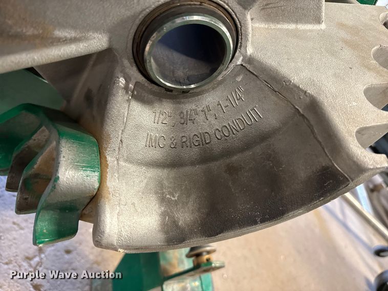 image for item EP0976 Greenlee 555 pipe bender