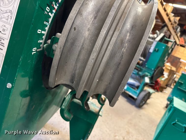 image for item EP0976 Greenlee 555 pipe bender