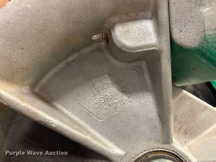 image for item EP0976 Greenlee 555 pipe bender