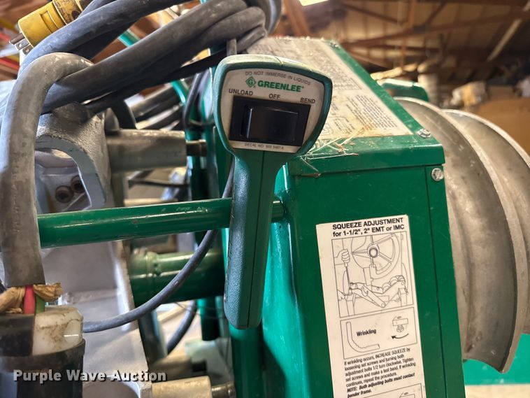 image for item EP0976 Greenlee 555 pipe bender