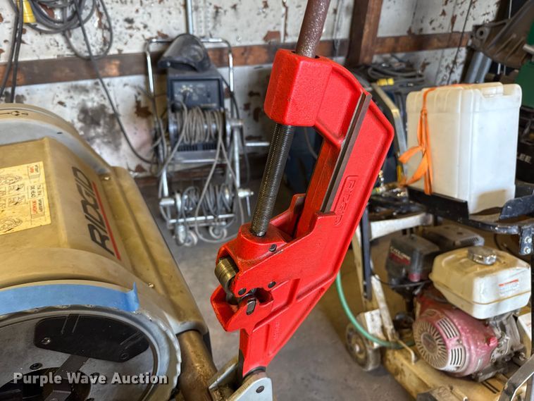 image for item EP0979 Rigid 1224 pipe threader