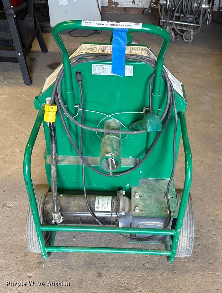 image for item EP0980 Greenlee 555 pipe bender