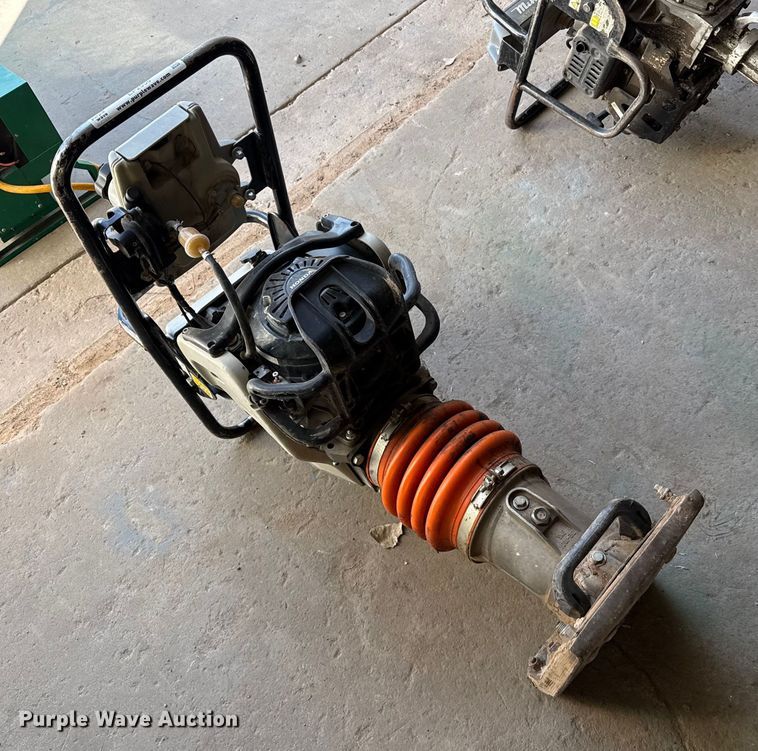 image for item EP2530 Multiquip MTX-70 plate compactor