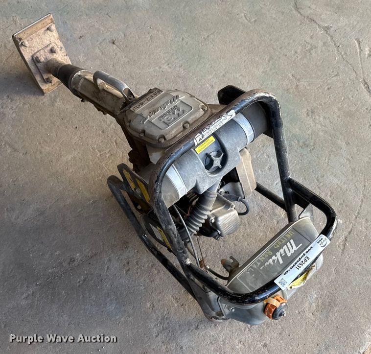 image for item EP2531 Multiquip MTR-40F plate compactor