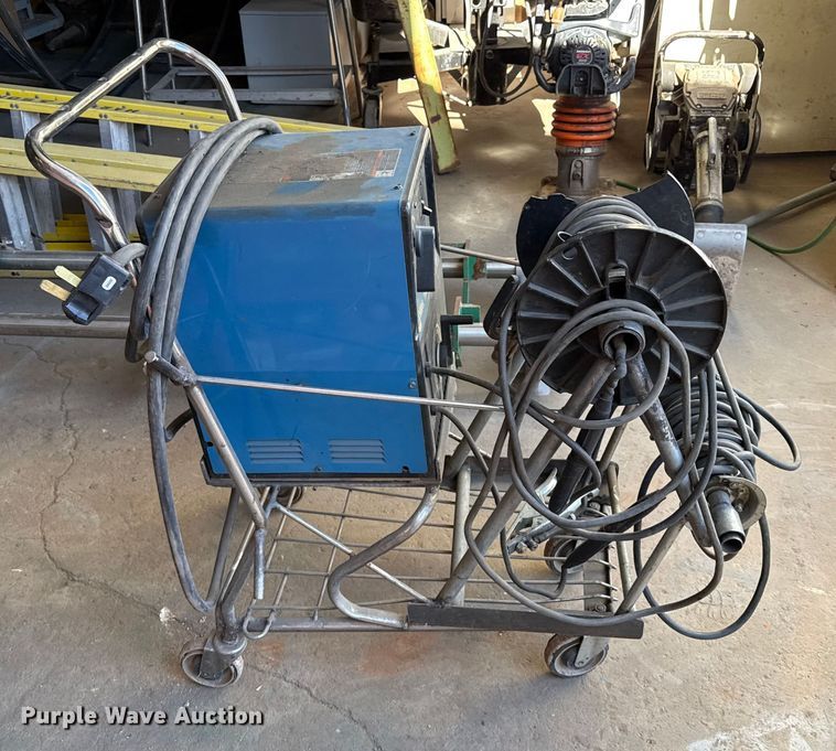 image for item EP2533 Miller Thunderbolt XL welder