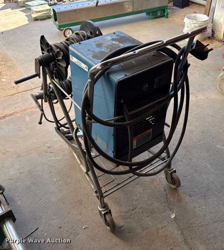 image for item EP2533 Miller Thunderbolt XL welder