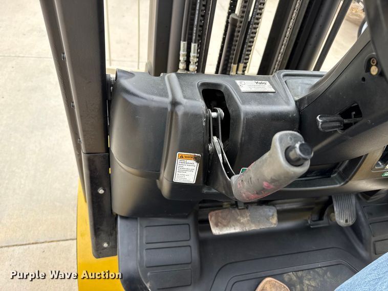 image for item EP2575 2019 Yale GLP050VXNKAE084 forklift