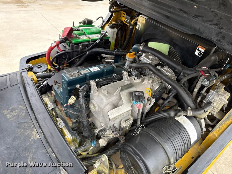 image for item EP2575 2019 Yale GLP050VXNKAE084 forklift